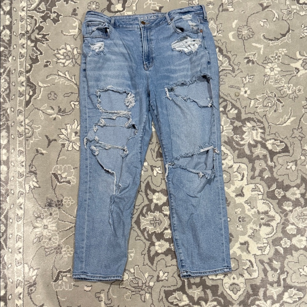 American Eagle Outfitters Ripped Mom Jeans